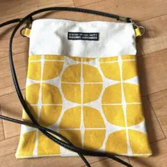 ショルダーバッグ