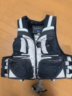 Daiwa GREAT BANFF フィッシングベスト Mサイズ - メルカリ