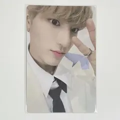 ATEEZ ユノ XYZ cafe ラントレ - メルカリ