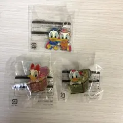 東京ディズニーリゾート ドナルド デイジー ピンバッジ チャーム