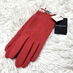 【未使用✨】BURBERRY バーバリー　カシミヤ　手袋　ノバチェック　レッドのサムネイル