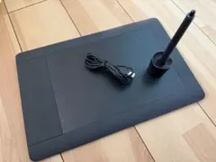 美品★Wacom Intuos5 touch ペンタブレット 本体