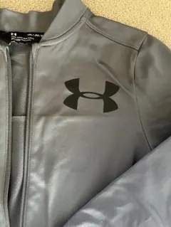 Under Armour グレー ジャケット YXL