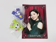 TWICE　ガチャガチャ　第4段　まちぼうけ　ファミマ　ブロマイド