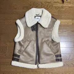 ZARA コントラスト フェイク ムートン ボア ベスト