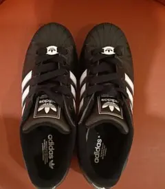 adidas スーパースター