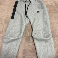 NIKEテックフリースぱんつ