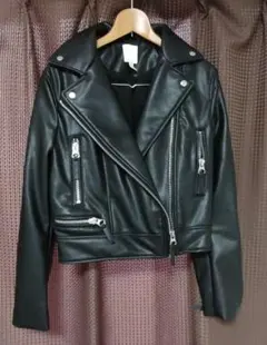 H&M ブラック ライダースジャケット