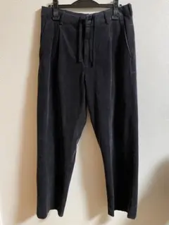 コーデュロイパンツ ユニクロ