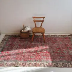 トルコ ヴィンテージラグ 赤 フローラル