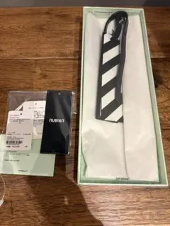 off-white トラベルタグ キーホルダー オフホワイト