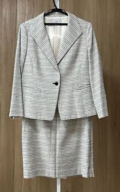 UNTITLED セレモニー スカートスーツ 44号