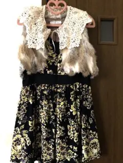 ワンピース　黒×花柄　RD♡ルージュディアマン　M