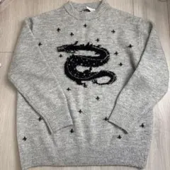 ZARA グレー ドラゴン柄 ニットセーター　xs