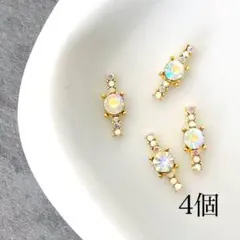 No3934天然石水晶レインボーオーラ4㎜多面カットのピアスゴールド