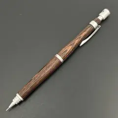 Item thumbnail for item d63549cb-33e9-4bbf-ba18-cf7eb9e00d71