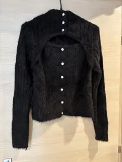 DAZY フロントカットアウト ニット