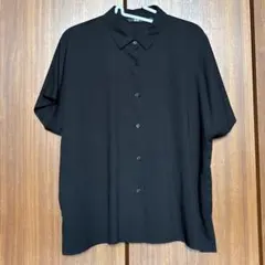 ユニクロ　レディース　ブラック　フレンチスリーブシャツ　M