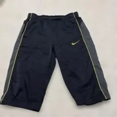 Nike DRI-FIT ブラックショートパンツ