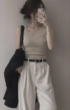 UNIQLO リブタンクトップ