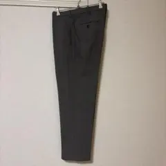 ユニクロ 感動パンツ グレー ウエスト82cm 股下約68cmのサムネイル