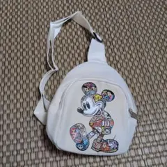 発*K様 ディズニー　ミッキー　ワンショルダーボディバッグ
