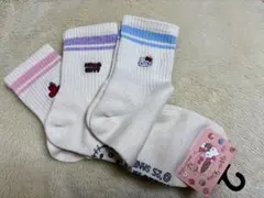 【新品未使用】 ハローキティ 靴下 ソックス 3足セット 23cm～25cm