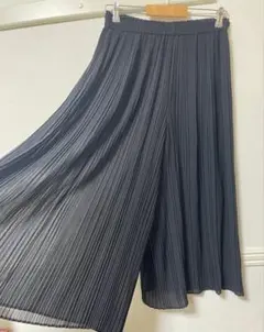 UNIQLO ブラック プリーツワイドパンツ Lサイズ
