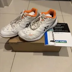 廃盤 YONEX POWER CUSHION 02 MID SHB02MD - メルカリ