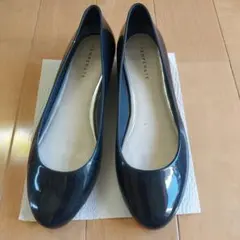 TEMPERATE ウェッジソール パンプス ブラックのサムネイル