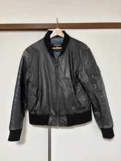 Item thumbnail for item d639aa68-0735-42ef-97d6-6eb9e33b5296