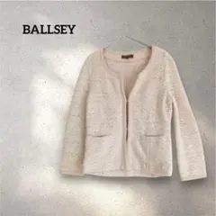 Item thumbnail for item a5a5f726-f981-478a-8cb3-22f44d9623b8