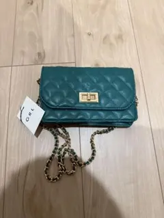 キルティングレザーチェーンショルダーバッグ　グリーン　グレイル