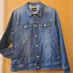 Item thumbnail for item 8b56ba6b-5c37-4ffe-8f89-3a1fecbd0bca