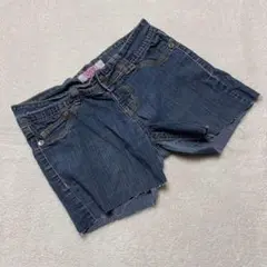 ⭐️ブルーデニムパンツ⭐️ 切りっぱなし　ダメージ加工　カジュアル　1点限り