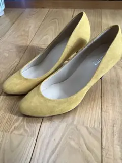 ナノユニバース　パンプス　イエロー　size38のサムネイル