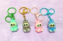 ラブブ キーホルダー4体セット