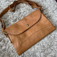 fesショルダーバッグ