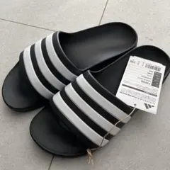 新品　未使用　adidas ADILETTE AQUA K サンダル 24cmのサムネイル