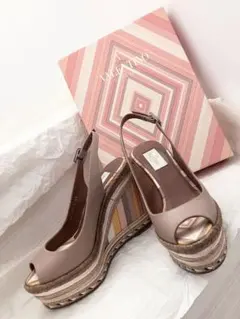 美品 VALENTINO バレンチノ ウェッジソール サンダル ベージュのサムネイル