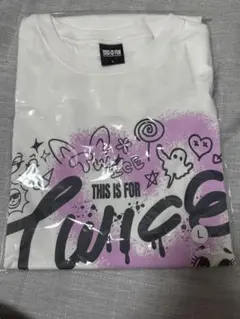 ス*郎様 TWICE海外公演 グッズ White T-shirts Mサイズ - メルカリ