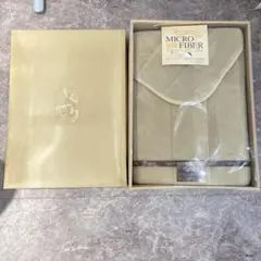 Item thumbnail for item 6fe409cf-0432-4dbe-bdfb-3a5fb02c6e3d