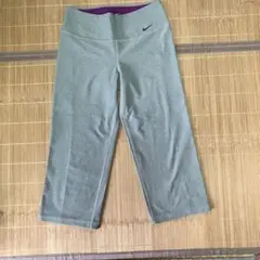 値下げNike グレー トレーニングパンツレディースSサイズ