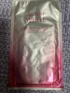 ASTALIFT WHITE 美白シート状マスク　1枚 新品未使用 訳ありのサムネイル