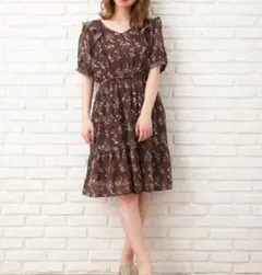 INGNI Vフリル花柄シフォンミニワンピースのサムネイル