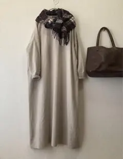 カシミヤ ロングワンピース