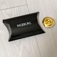 INGEBORG カメリア ブローチ ゴールドカラーのサムネイル