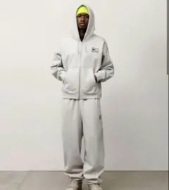 2025年最新】stussy スウェットセットアップの人気アイテム - メルカリ