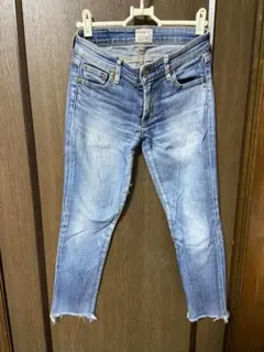 アングリッド　スキニージーンズ
