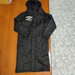 未使用umbro フード付き黒ベンチコート